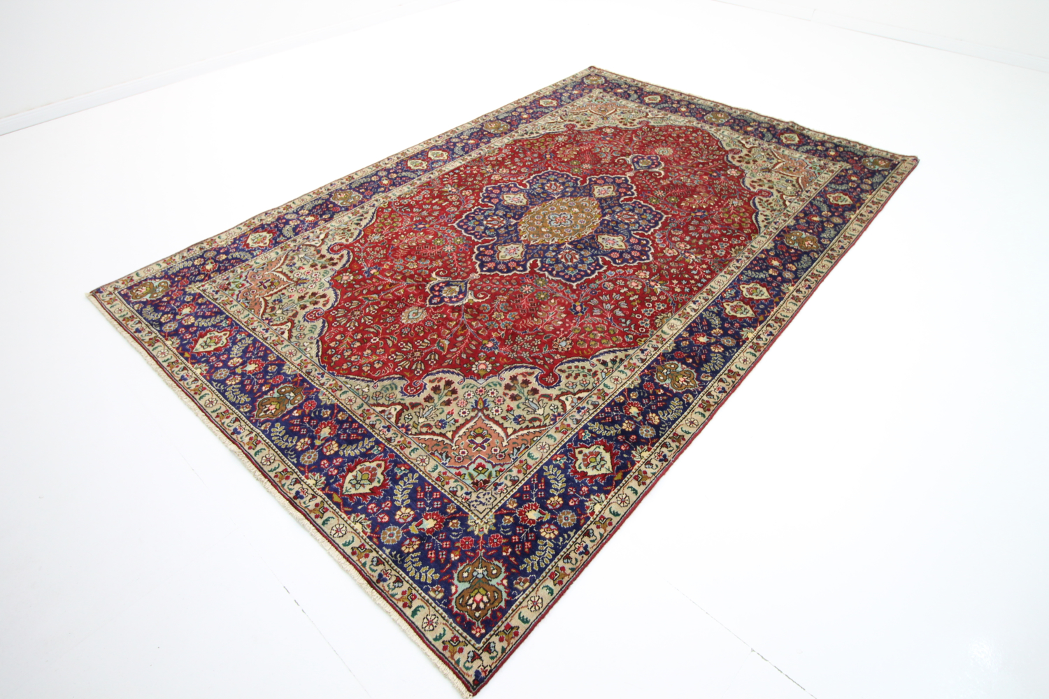 Tabriz Persian Rug