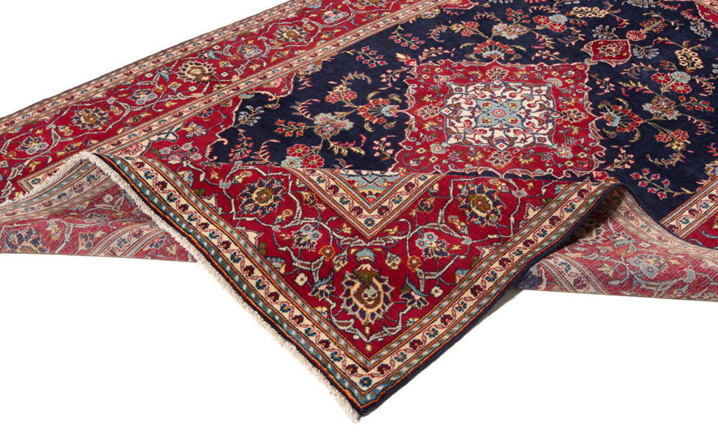 Kashan Persian Rug