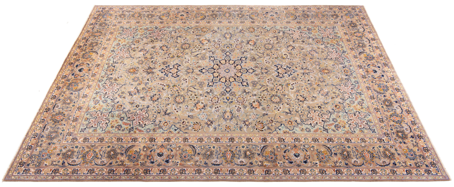 Kashan Persian Rug