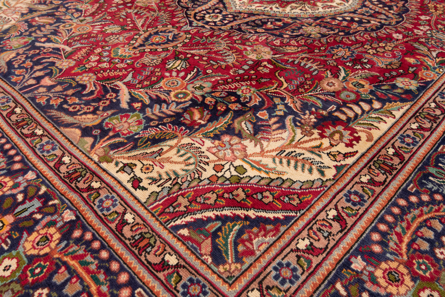 Tabriz Alfombra Persa